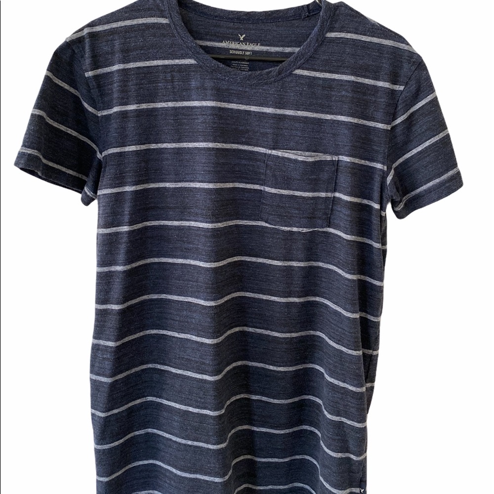 American Eagle men’s T shirt